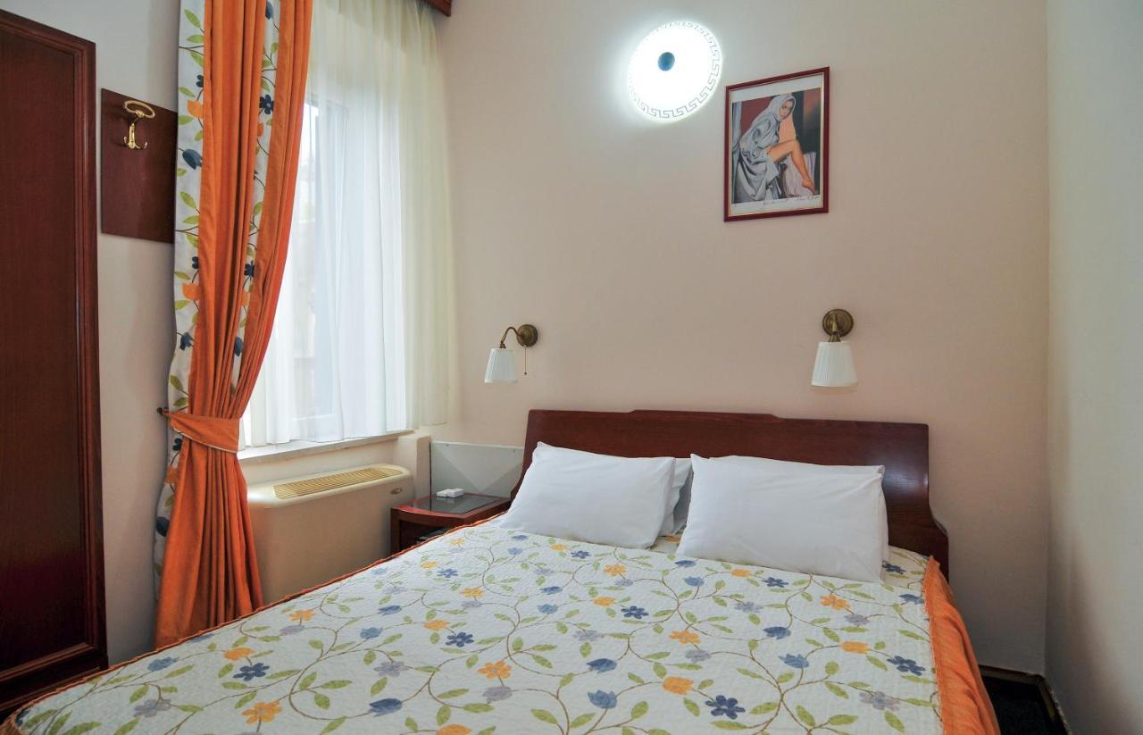 Hotel Montenegrino Tivat Zewnętrze zdjęcie